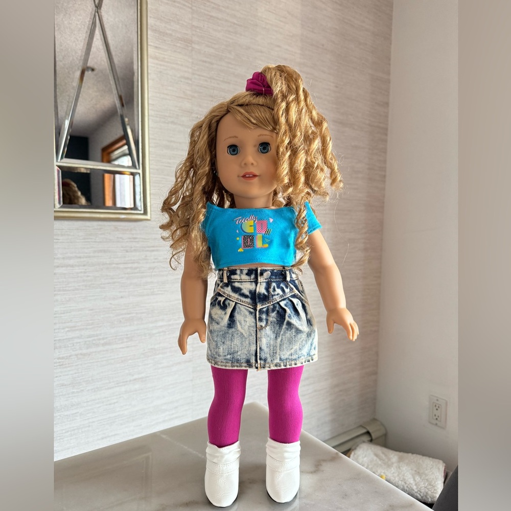 American girl Courtney doll and accessories!!!